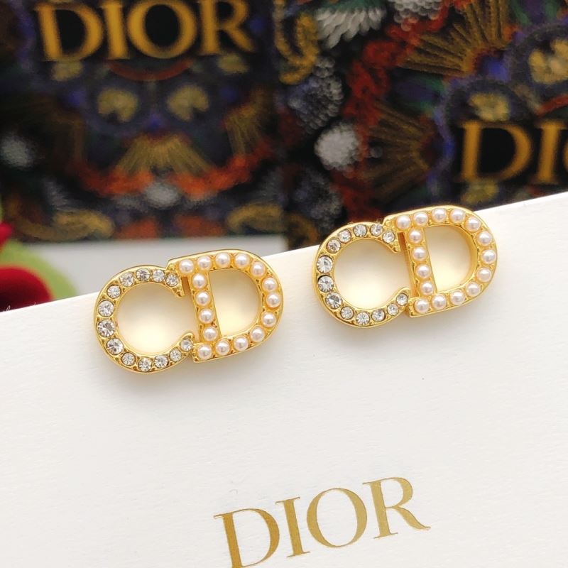 Christian Dior Earrings - Click Image to Close